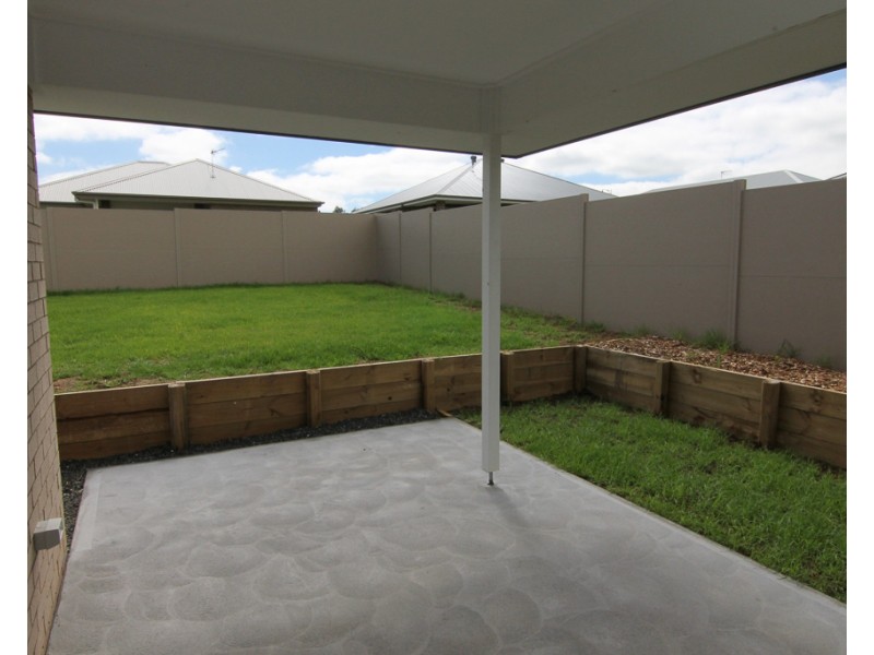 5 Newsham Street, North Rothbury NSW 2335