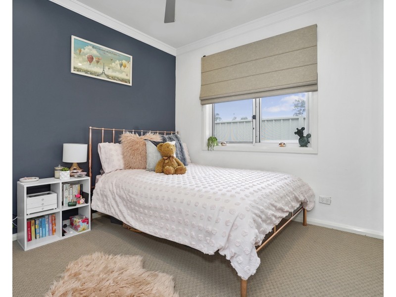 35 Rosewood Crescent, Fletcher NSW 2287