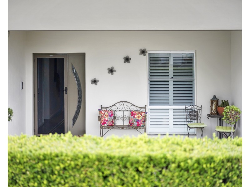 35 Rosewood Crescent, Fletcher NSW 2287