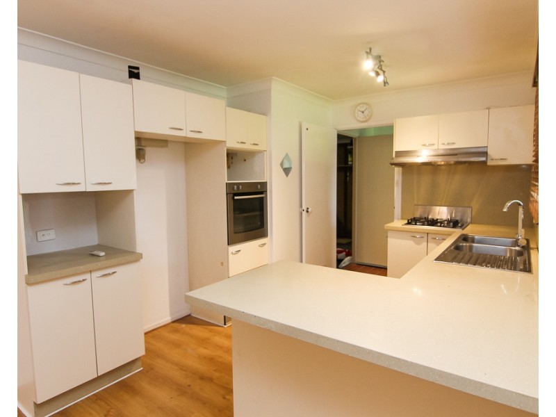 17 Gundaroo Circuit, Maryland NSW 2287