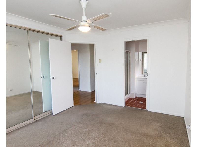 17 Gundaroo Circuit, Maryland NSW 2287