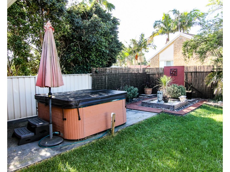 17 Gundaroo Circuit, Maryland NSW 2287