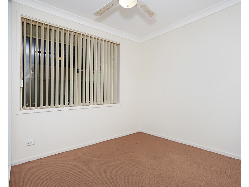 2/38 Callan Avenue, Maryland NSW 2287