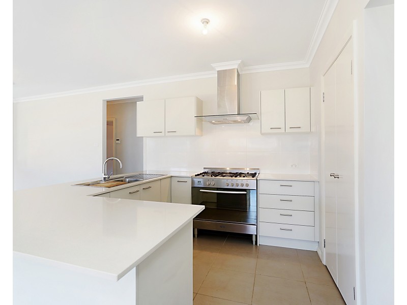 8 Bitta Street, Fletcher NSW 2287