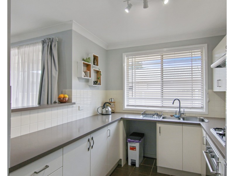 2/56 Lawson Avenue, Beresfield NSW 2322