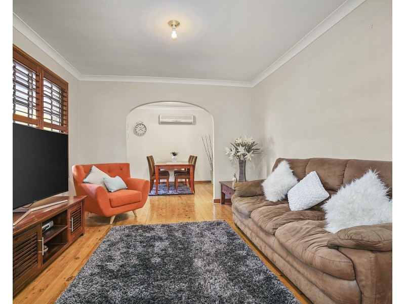 4 Dunston Close, New Lambton Heights NSW 2305