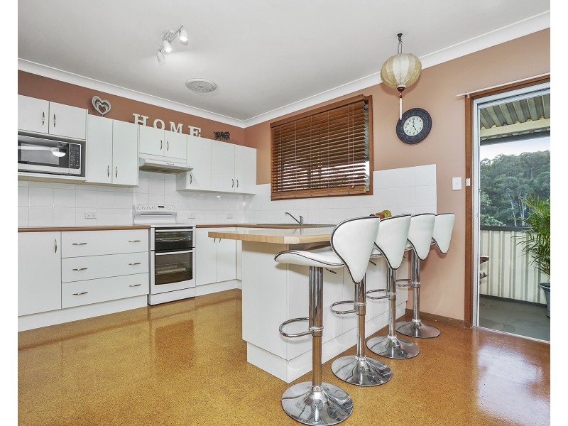 4 Dunston Close, New Lambton Heights NSW 2305