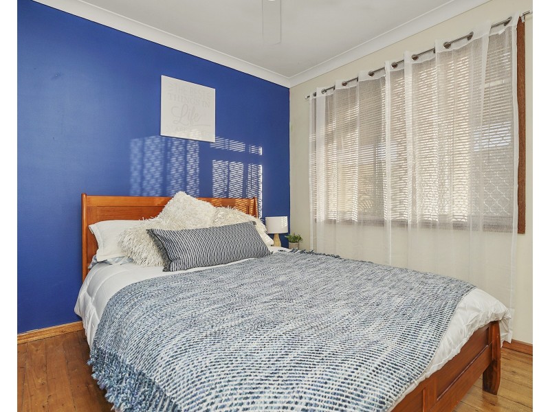 4 Dunston Close, New Lambton Heights NSW 2305