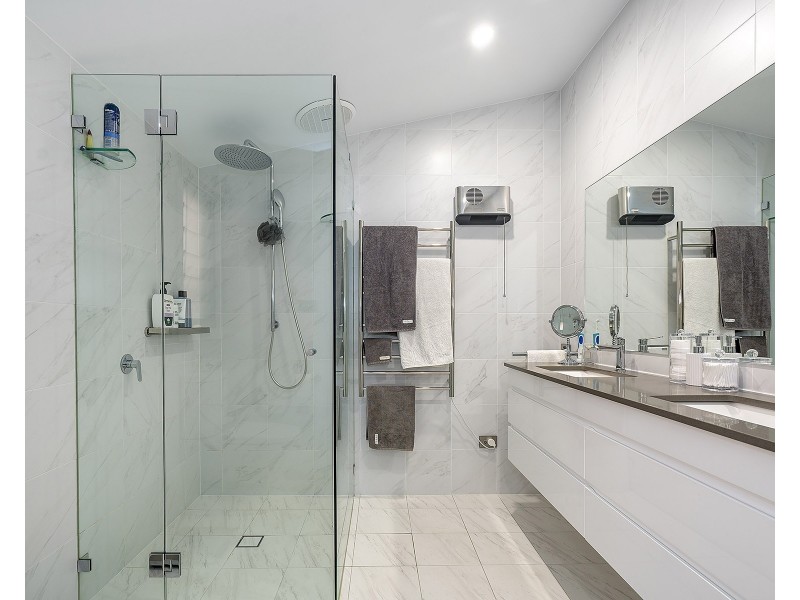 16 Nanda Street, Marmong Point NSW 2284