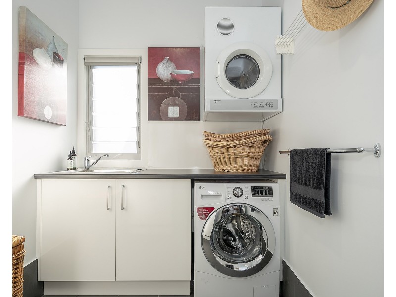 16 Nanda Street, Marmong Point NSW 2284