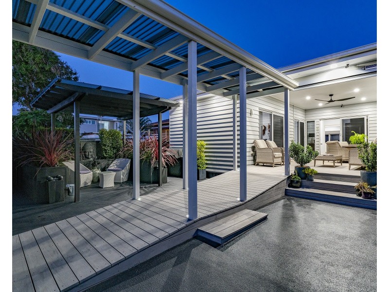 16 Nanda Street, Marmong Point NSW 2284