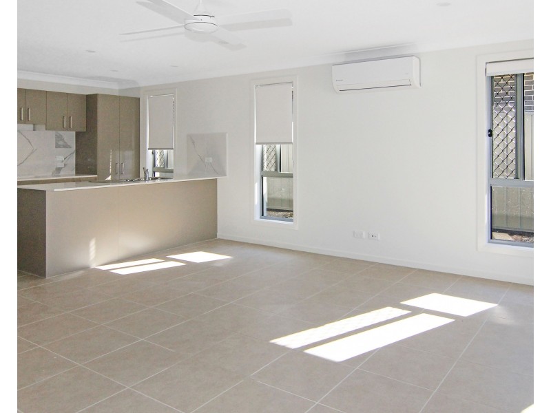 12 Lipsey Street, Cameron Park NSW 2285