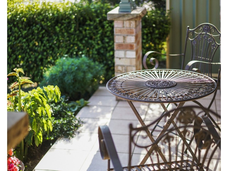 77 Decora Crescent, Warabrook NSW 2304