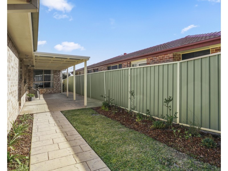 77 Decora Crescent, Warabrook NSW 2304