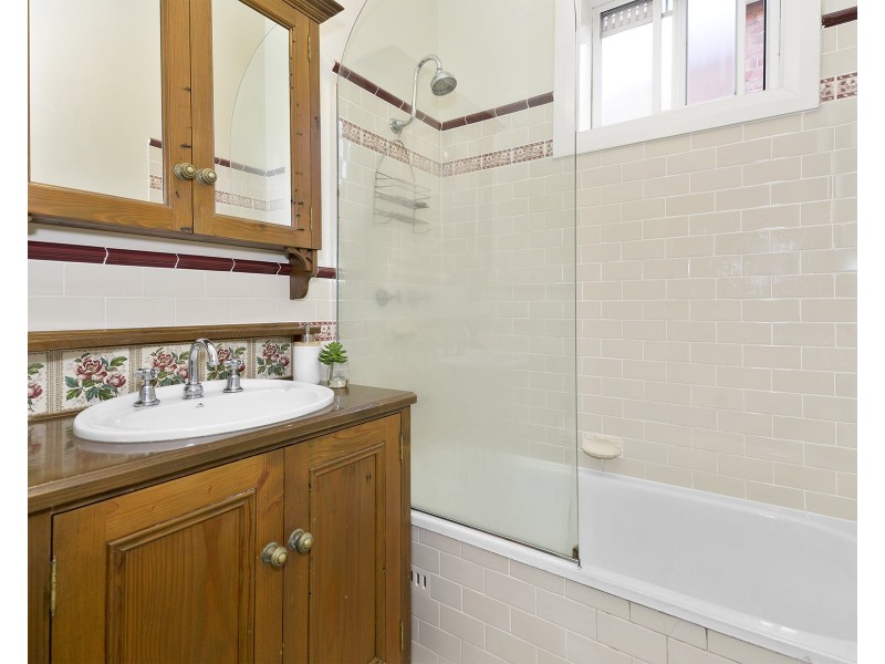 5 Fletcher Street, Georgetown NSW 2298