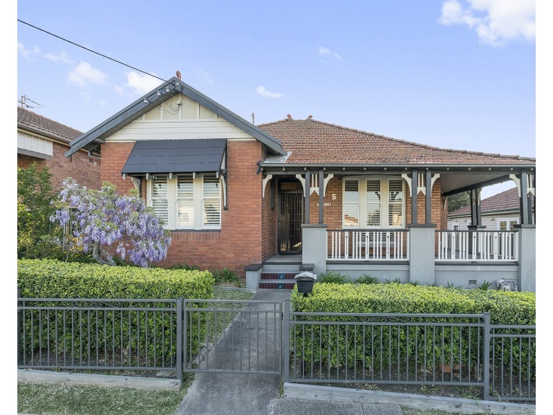5 Fletcher Street, Georgetown NSW 2298