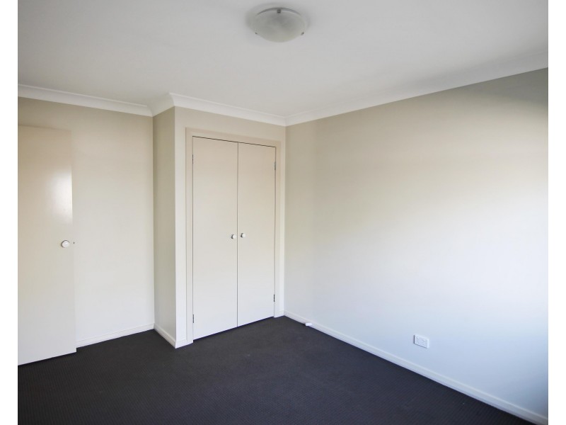 63 Adeline Crescent, Fletcher NSW 2287