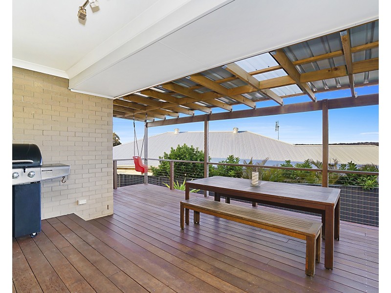 7 Kimberley Place, Macquarie Hills NSW 2285