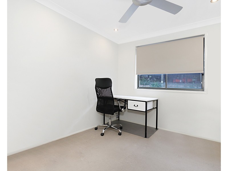 7 Kimberley Place, Macquarie Hills NSW 2285