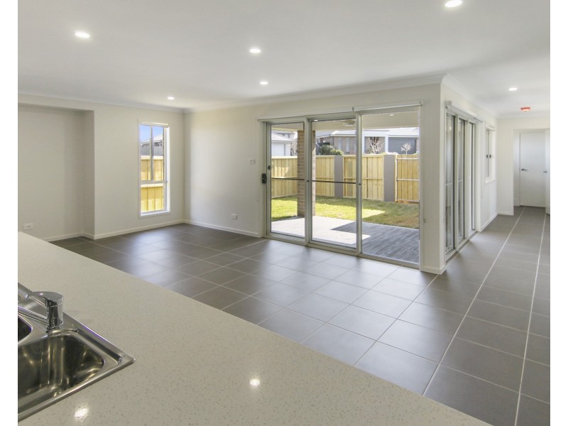 12 Flatwing Street, Chisholm NSW 2322