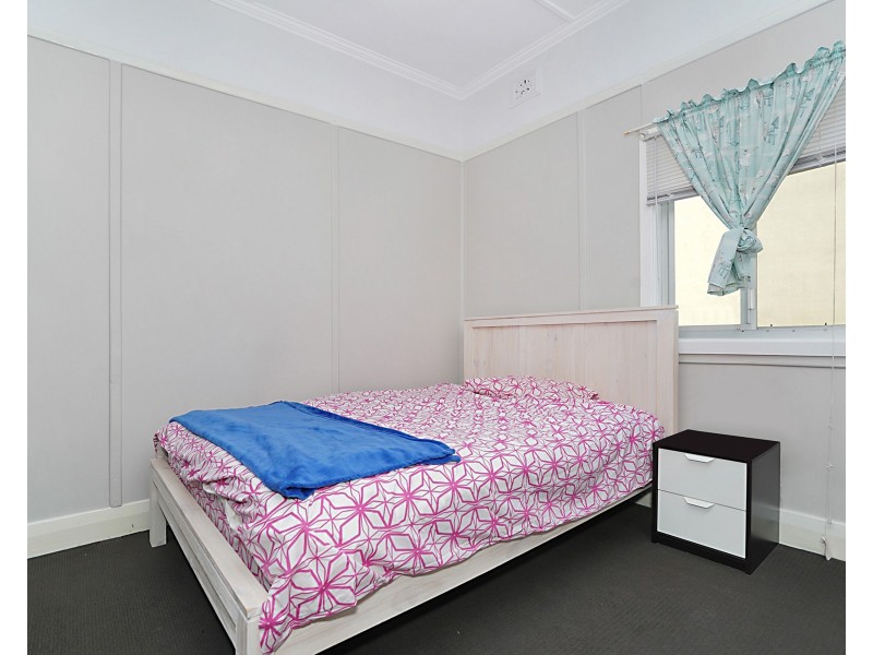 65 Maude Street, Belmont NSW 2280