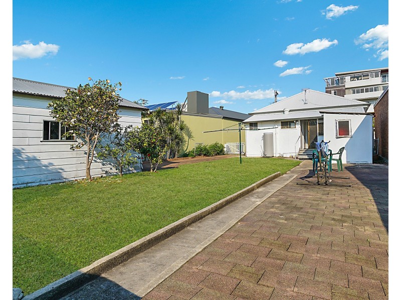65 Maude Street, Belmont NSW 2280