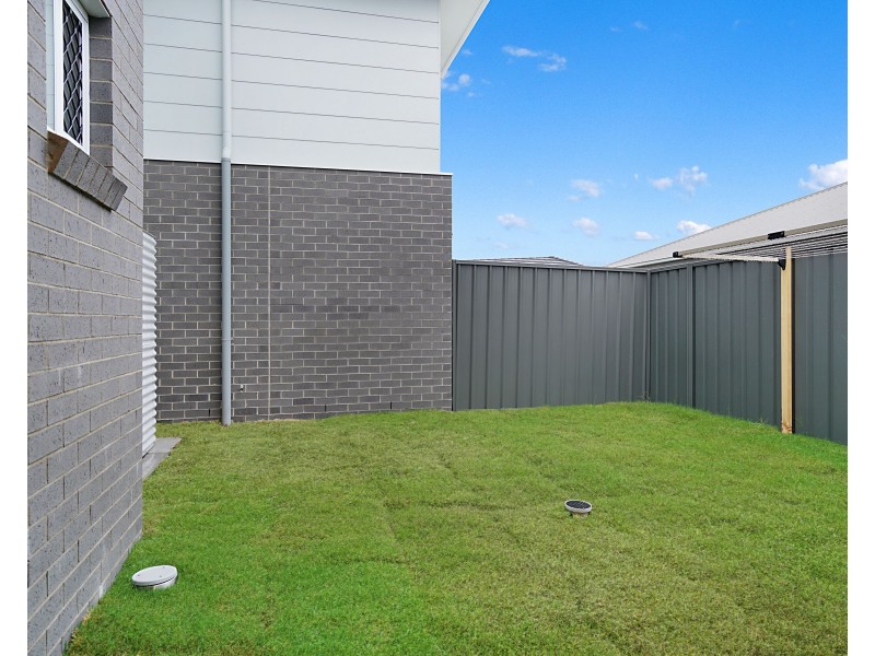 23 Apple Street, Fern Bay NSW 2295