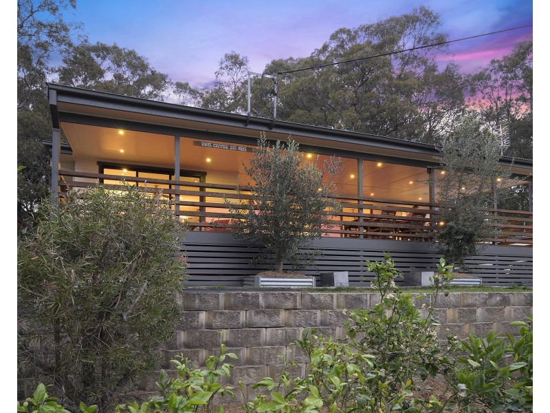 4 Berwick Crescent, Maryland NSW 2287