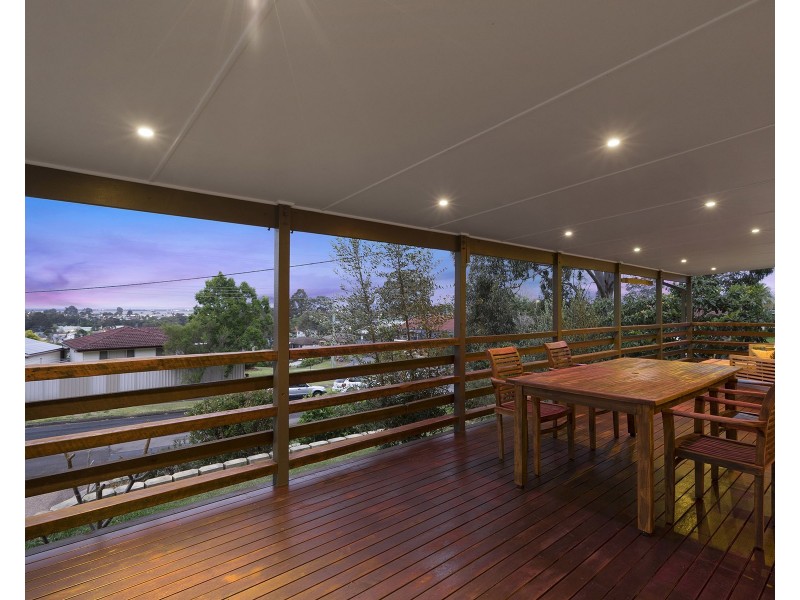 4 Berwick Crescent, Maryland NSW 2287