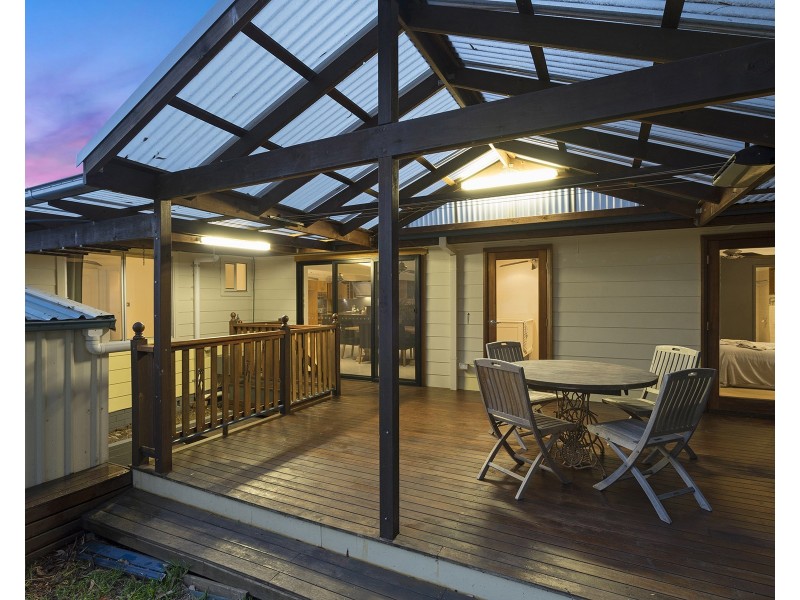 4 Berwick Crescent, Maryland NSW 2287