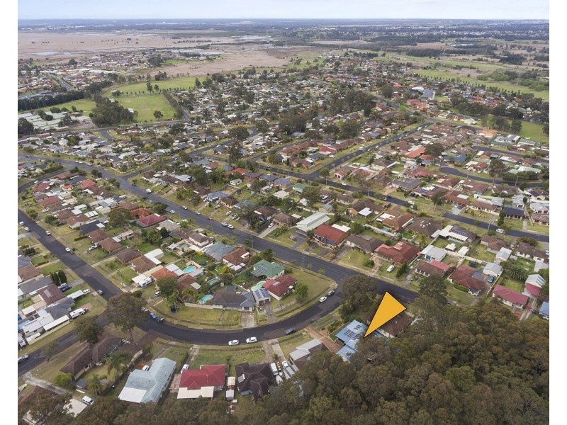 4 Berwick Crescent, Maryland NSW 2287