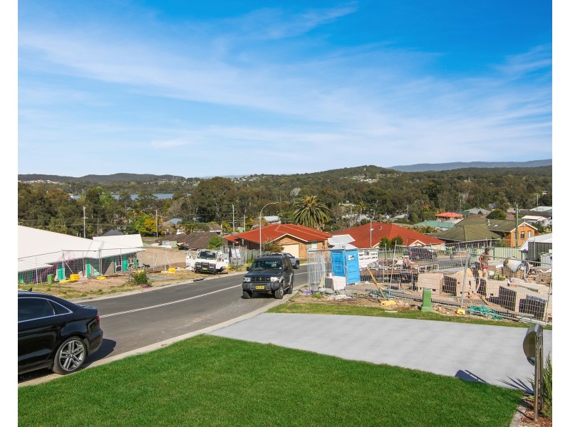 2a Turnbull Street, Fennell Bay NSW 2283