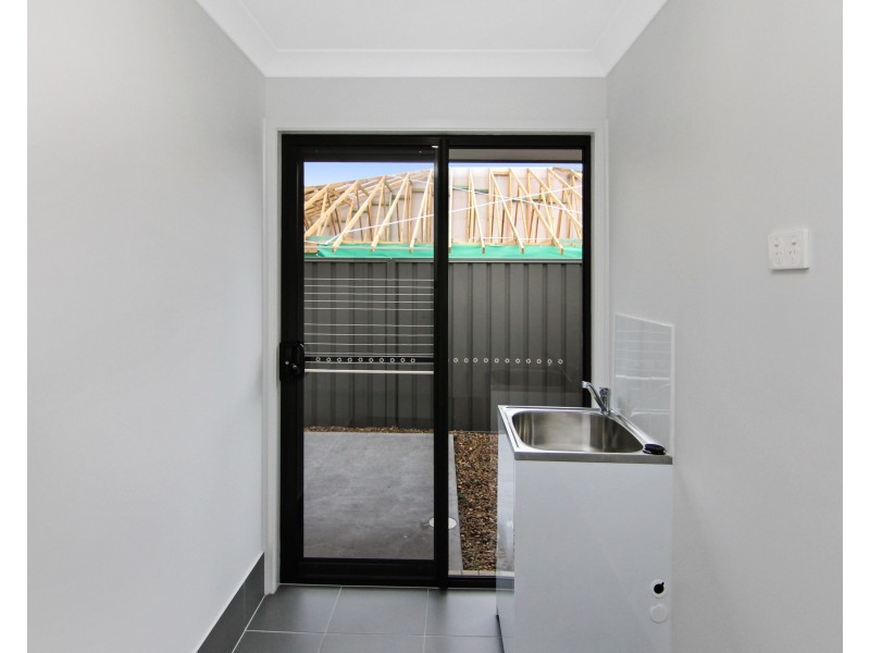 1 Turnberry Close, Fletcher NSW 2287