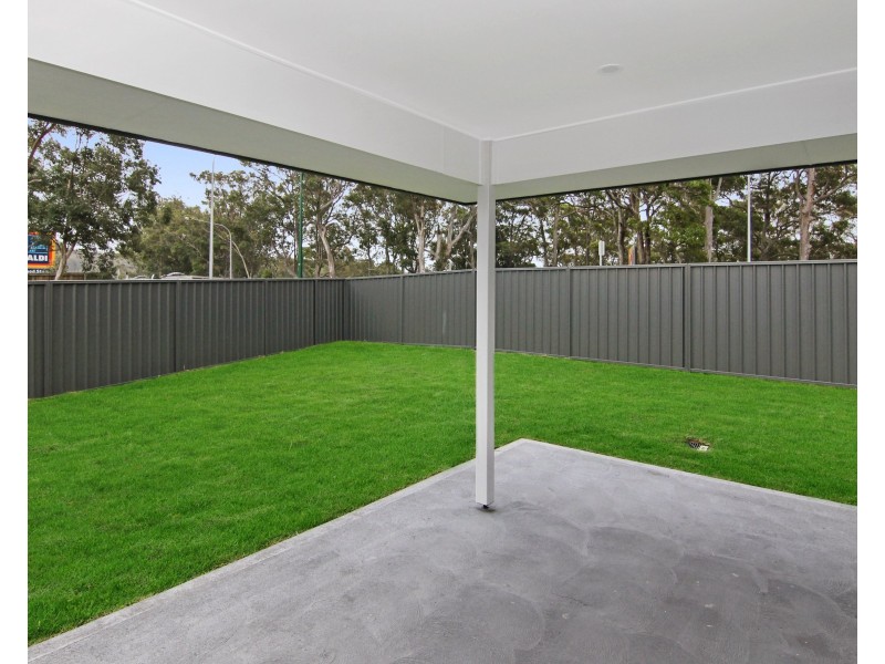1 Turnberry Close, Fletcher NSW 2287