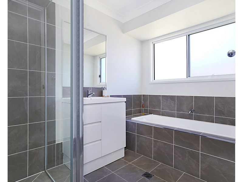 16 Foxtail Street, Fern Bay NSW 2295