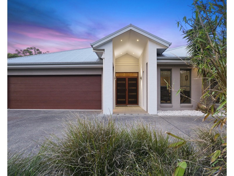 3 Rushland Drive, Fern Bay NSW 2295