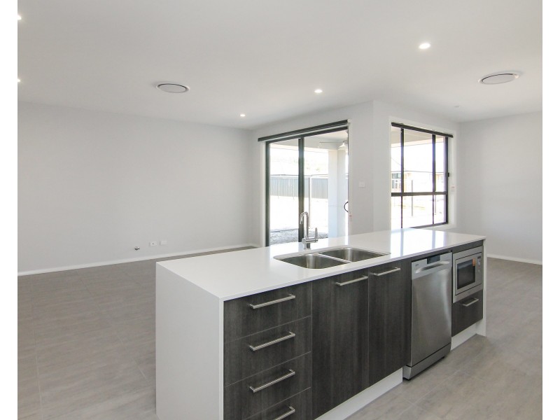 5 Lamb Street, Boolaroo NSW 2284