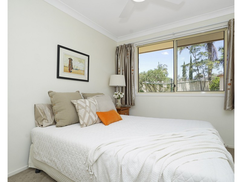 4 Jacana Way, Maryland NSW 2287