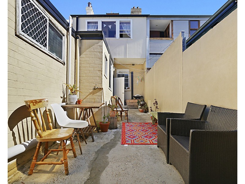 31 Gibson Street, Cooks Hill NSW 2300