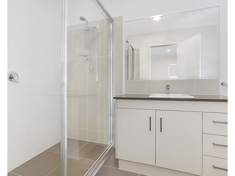 33 Tooze Circuit, North Rothbury NSW 2335