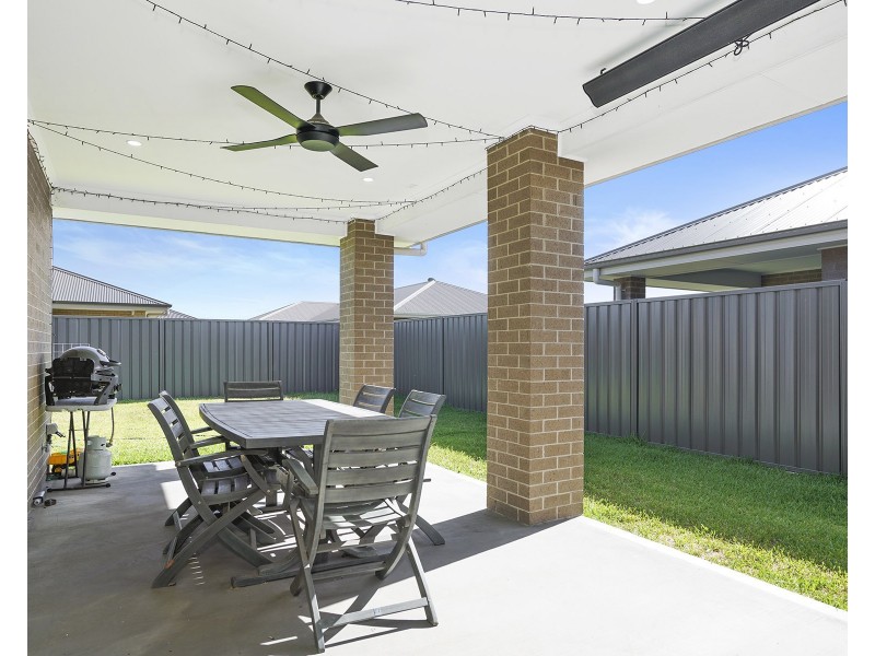 28 Foxtail Street, Fern Bay NSW 2295