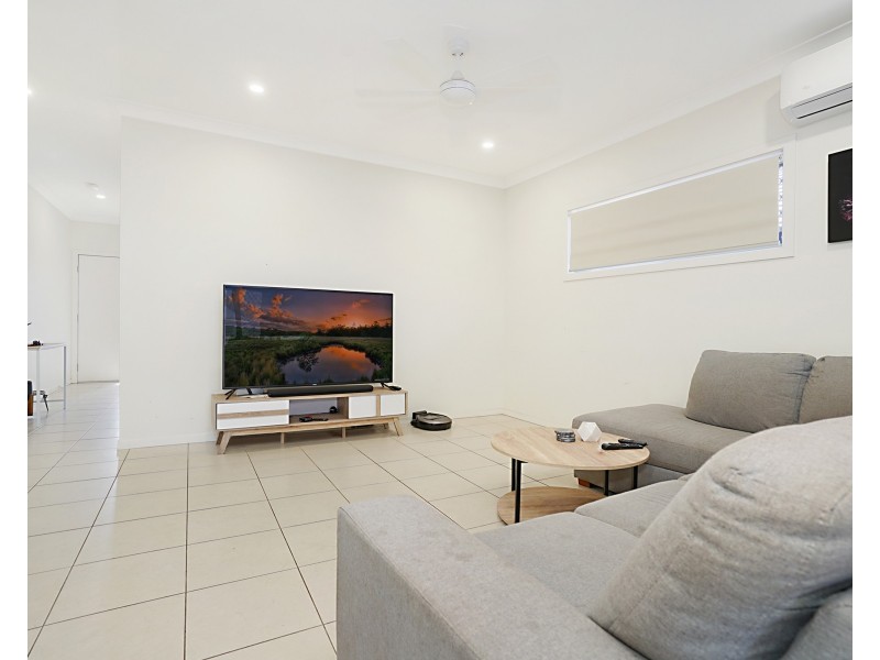 16 Apple Street, Fern Bay NSW 2295