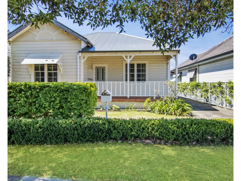 186  Kemp Street, Hamilton South NSW 2303