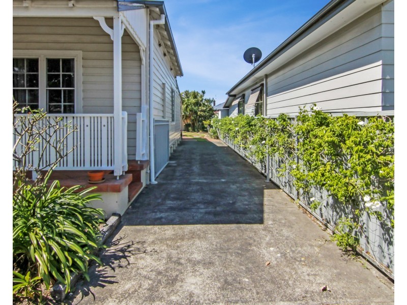 186  Kemp Street, Hamilton South NSW 2303