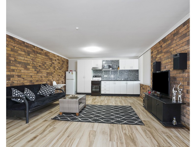 3 Charles Street, Cardiff NSW 2285