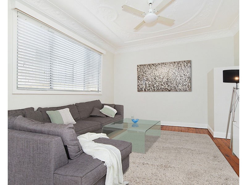 7 Kerr Street, Mayfield NSW 2304