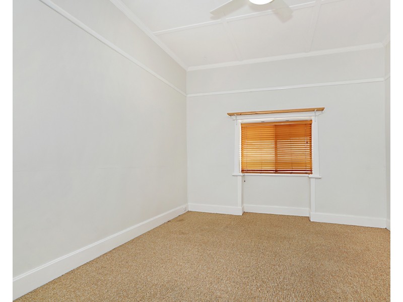 7 Kerr Street, Mayfield NSW 2304