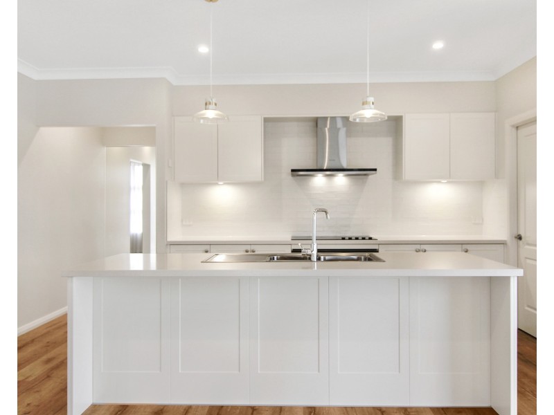 20 Rosemary Street, Fern Bay NSW 2295