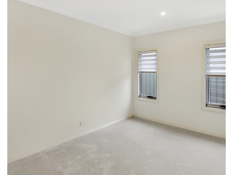 20 Rosemary Street, Fern Bay NSW 2295