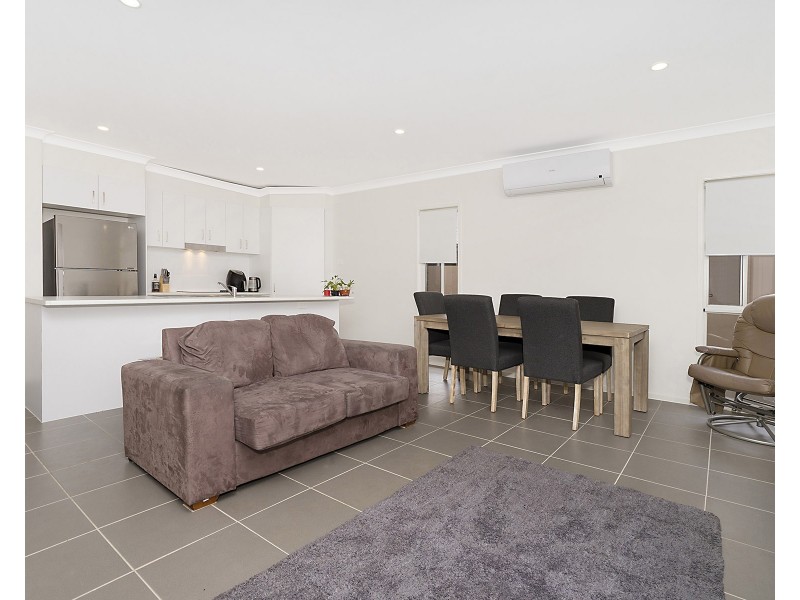 6 Enright Drive, North Rothbury NSW 2335